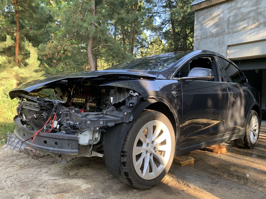 Tesla X 100 D 8міс 17рік