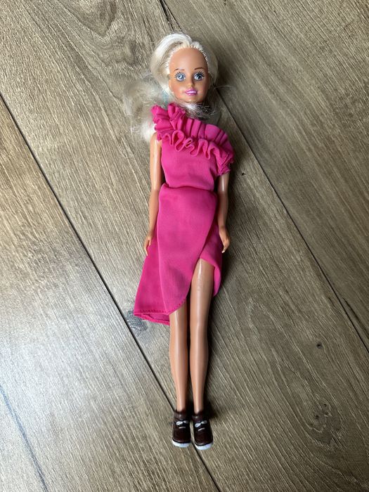 Lalka Sindy Hasbro lata 80