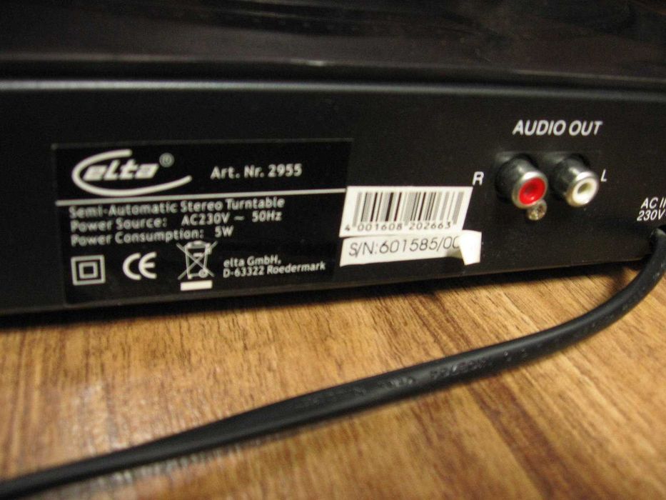 ELTA 2955 Gramofon z nowym paskiem i igłą,półautomat 3 prędkoś,sprawny