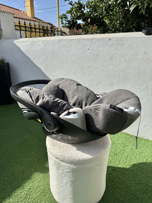 Cadeira Auto Cybex Cloud Z i-Size