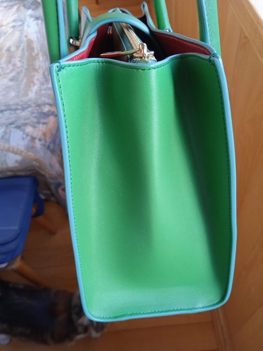 Продам нову сумку жіночу