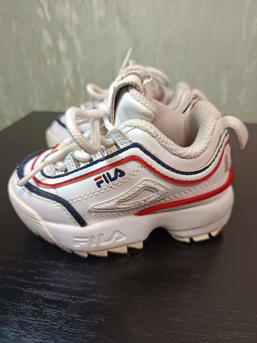 Кросівки fila оригінал.