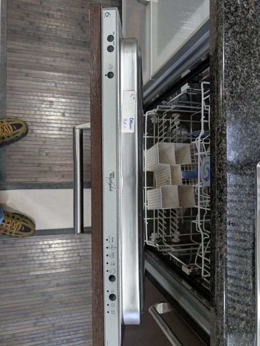 Máquina de lavar loiça de encastre Whirlpool ADG 7665