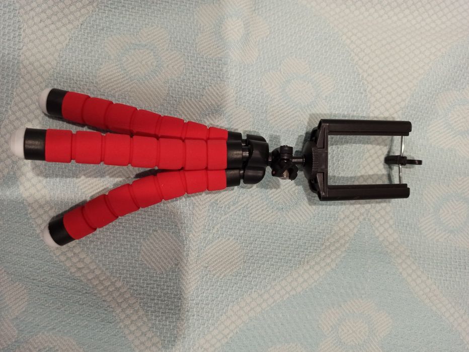 Держатель универсальный