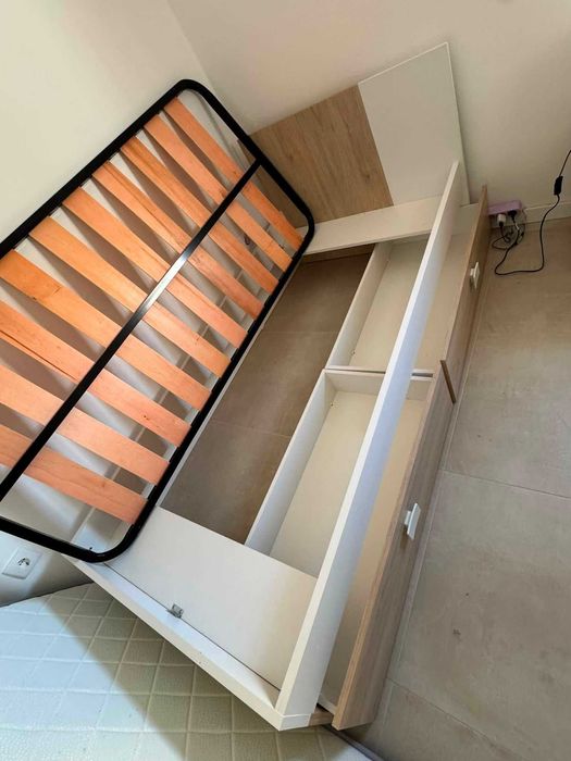 Vendo cama de solteiro