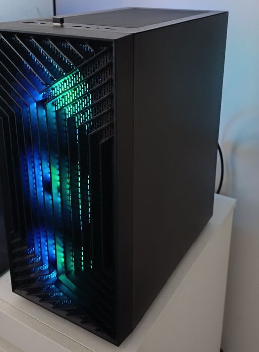 PC Torre gaming novo