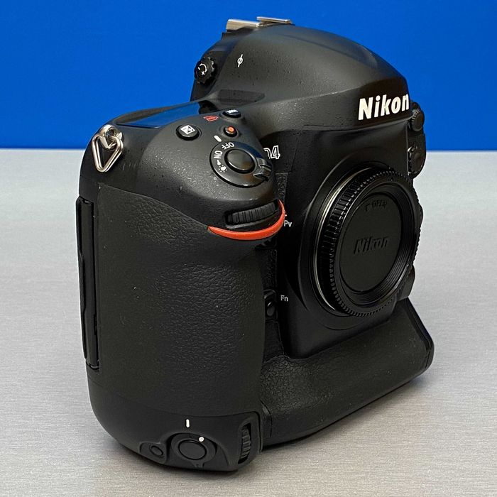 Nikon D4 (Corpo) - 16.2MP