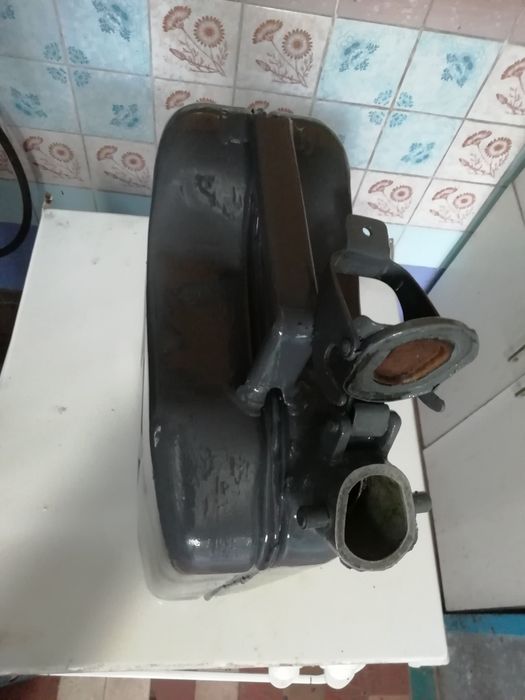 Продам каністри 10л.30-40л.