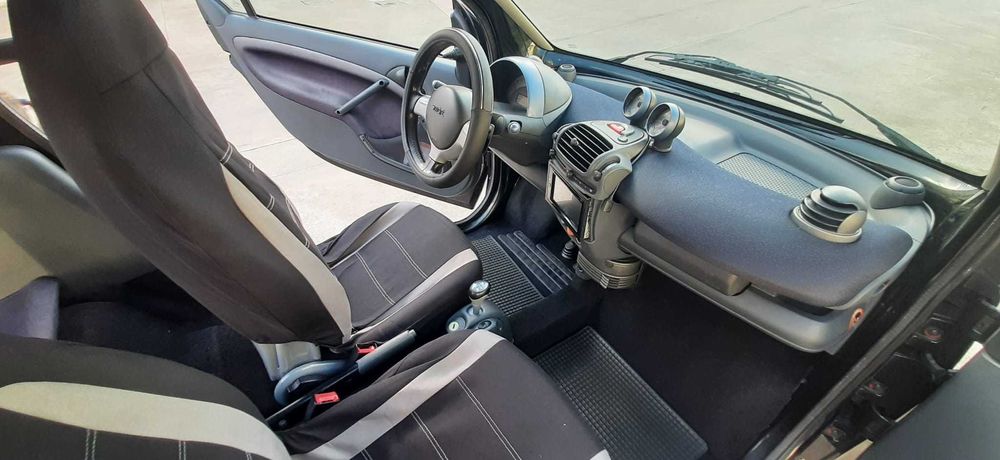Smart ForTwo Cabrio em bom estado