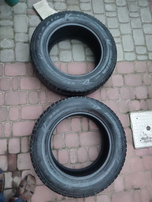 Шини, колеса 215/65/16