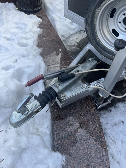 Продаж причіпа двухосного