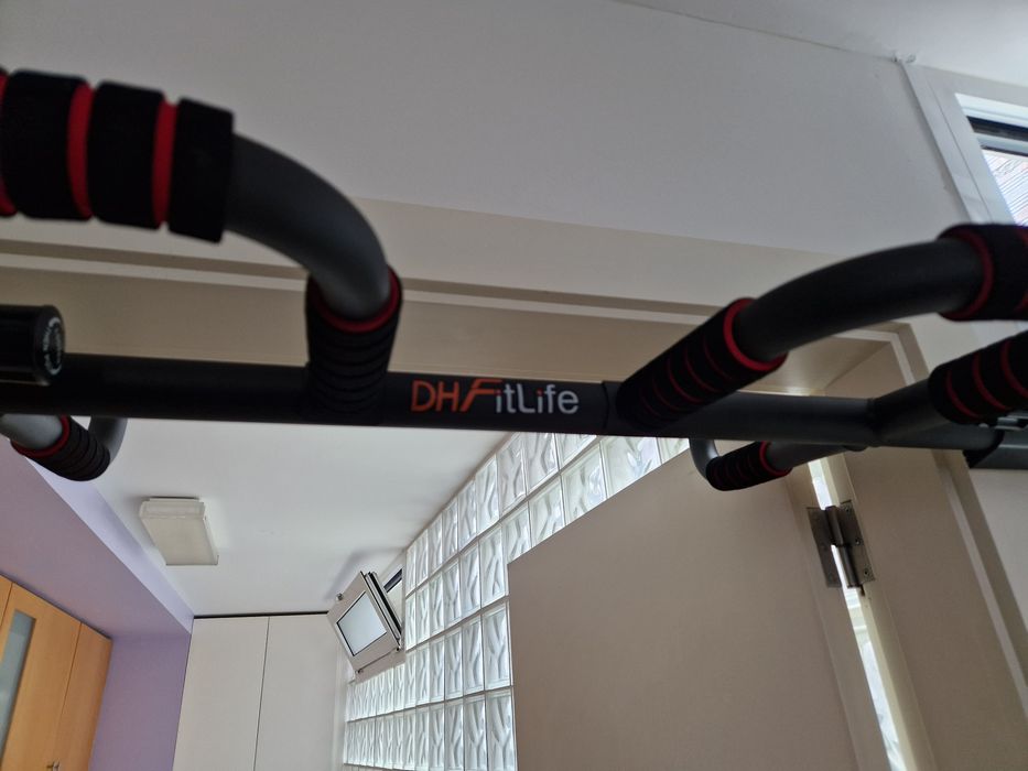 Barra para pull-ups teto