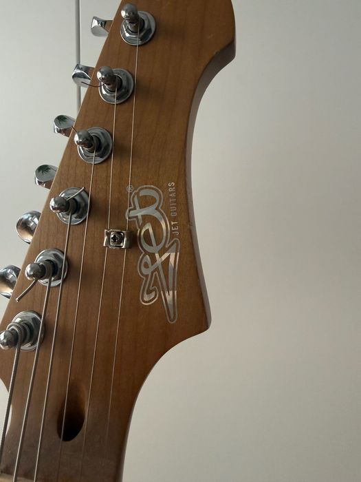 Gitara elektryczna JET Guitars JS-300 BL SSS