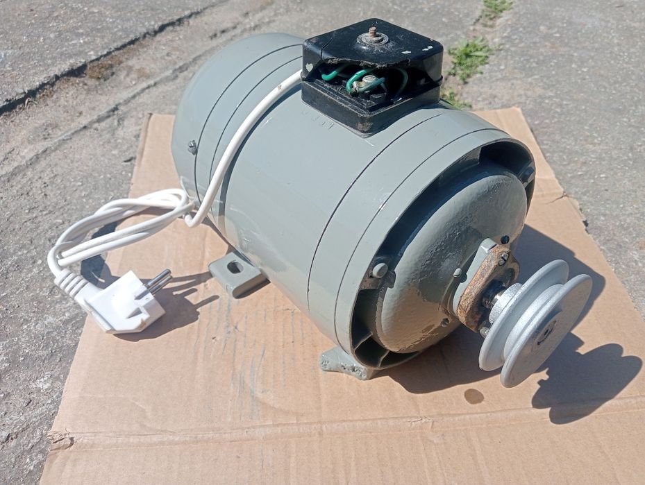 Starej produkcji Silnik elektryczny na 230v