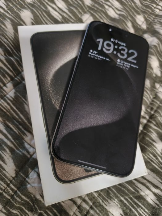Продам iPhone 15 Pro 128 ГБ