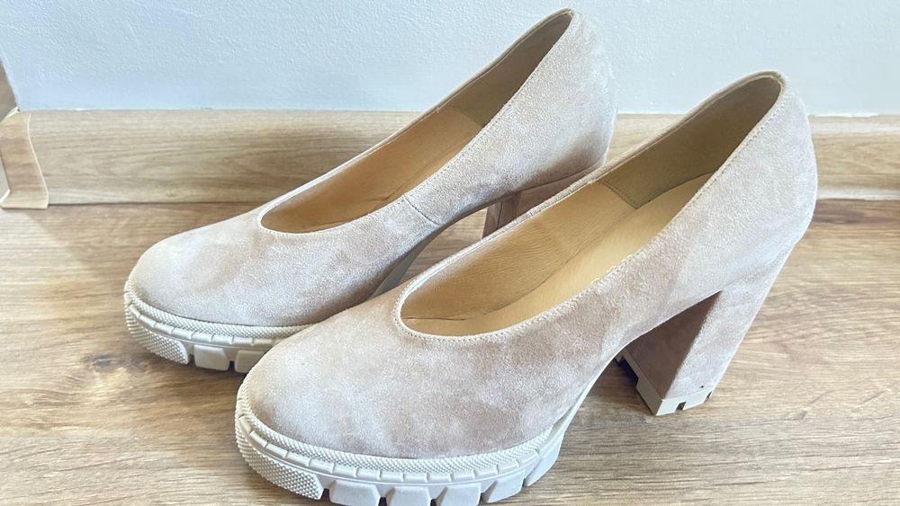 Buty damskie beż skóra naturalna