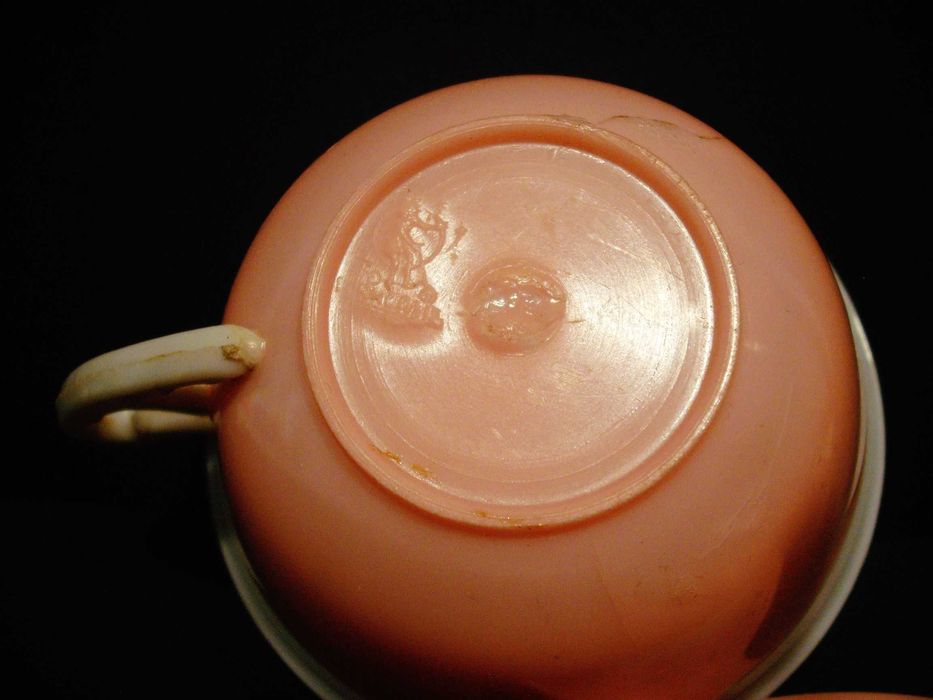 Chavena com pires e colher de Ancasil - antiga