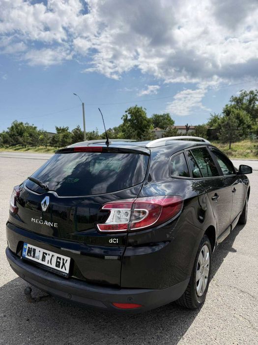 Renault Megane 1.5 dCi АВТОМАТ 2015 год
