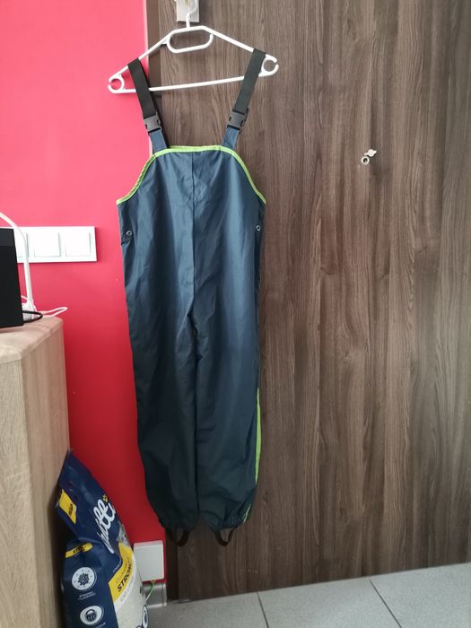 Spodnie na szelkach