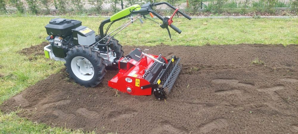 Usługi glebogryzarką separacyjną,wertykulacja ,porządkowanie ogrodu
