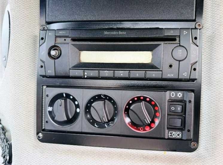 Підмітально-прибиральна машина SCHMIDT SWINGO 200 2017 рік ПДВ