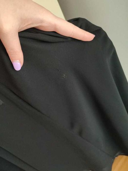 Czarna sukienka balowa