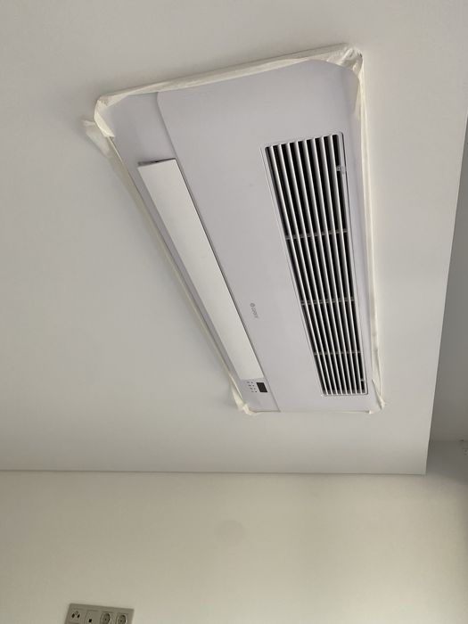 Apartamento T1 + garagem + terraço El Corte Ingles