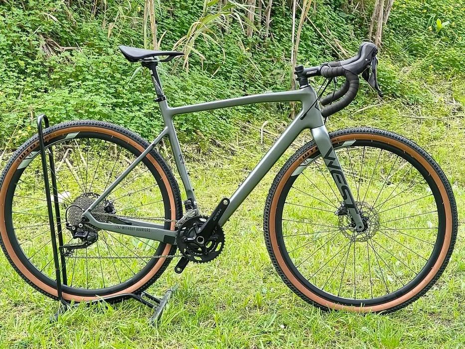 1199€
Megamo West  carbono gravel 2023( aceito retomas)carbono
Tamanho