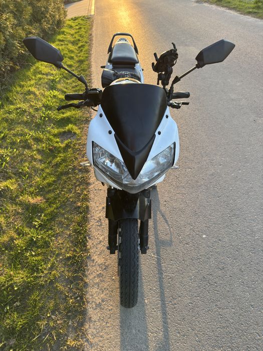 Honda CBR 125R ( czytaj opis )