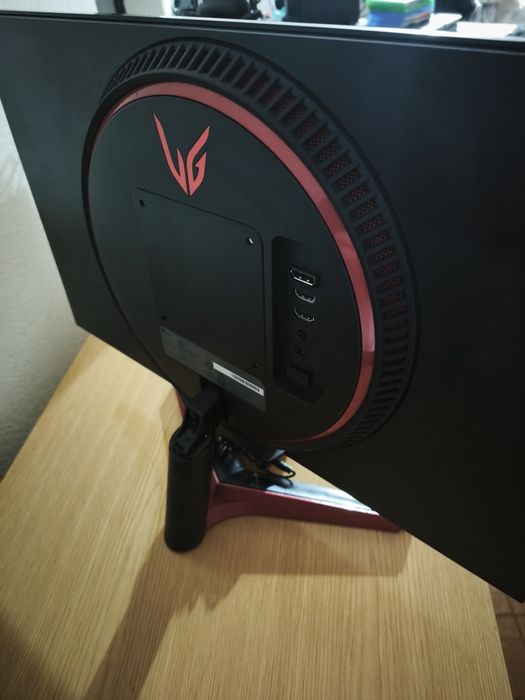 Monitor 144 Hz LG 24 polegadas