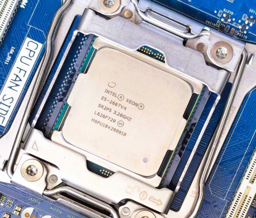 (DOBRY DO GIER) Intel Xeon E5-2667 v4 8 rdzeni/16 wątków 3.5 GHz Turbo Multi-Core 14 nm LGA2011-3 | Lepszy od E5-1650 v4