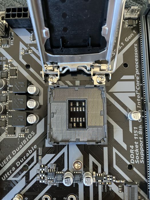 Gigabyte Motherboard Intel Compatible64750874484737124