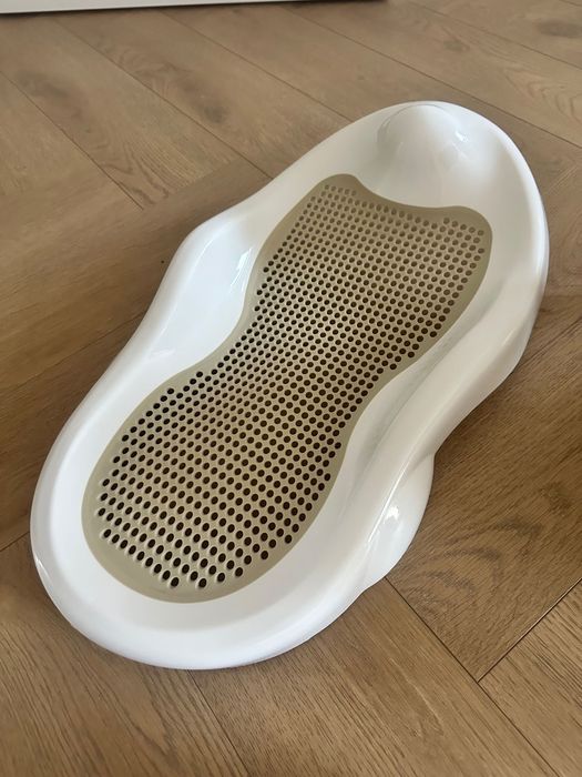 Wanienka dla niemowlaka z wkładką noworodkową i stelażem