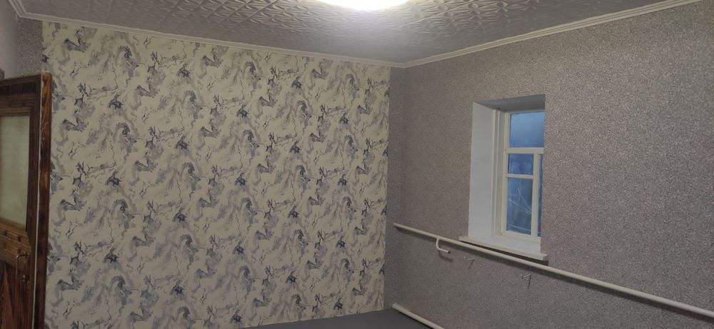 Продам дом  пгт Жданово(Надіївка), Солонянский район. Дніпро