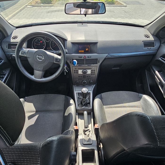 Vendo opel astra 1.7 motor muito fiável e económico esta em ótimo estado geral