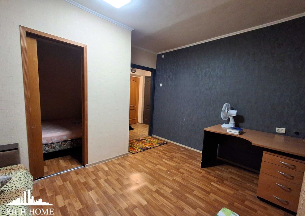 вул. Володимирівська. Міні 2к квартира з ремонтом. Терміновий продаж