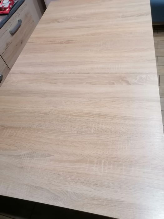 Sprzedam stół kuchenny