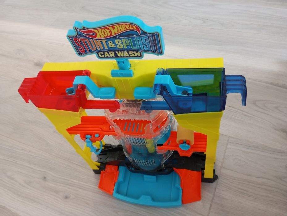 Myjnia samochodowa hot wheels