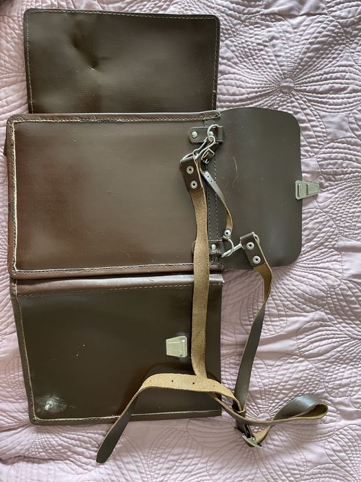 Mala Pele Militar Vintage 22x30cm