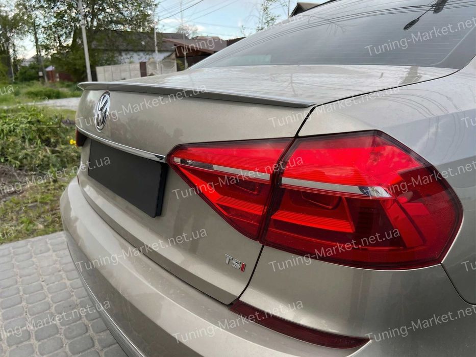 Лип спойлер на багажник Volkswagen Passat B7 B8 USA, Козырек на заднее стекло Фольксваген Пассат Б7 Б8 Америка