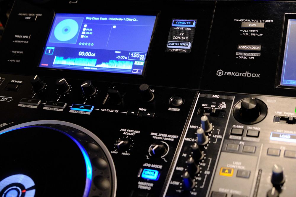 Kontroler Pioneer DJ DDJ-RZX + Case (Rekordbox, Flightcase)