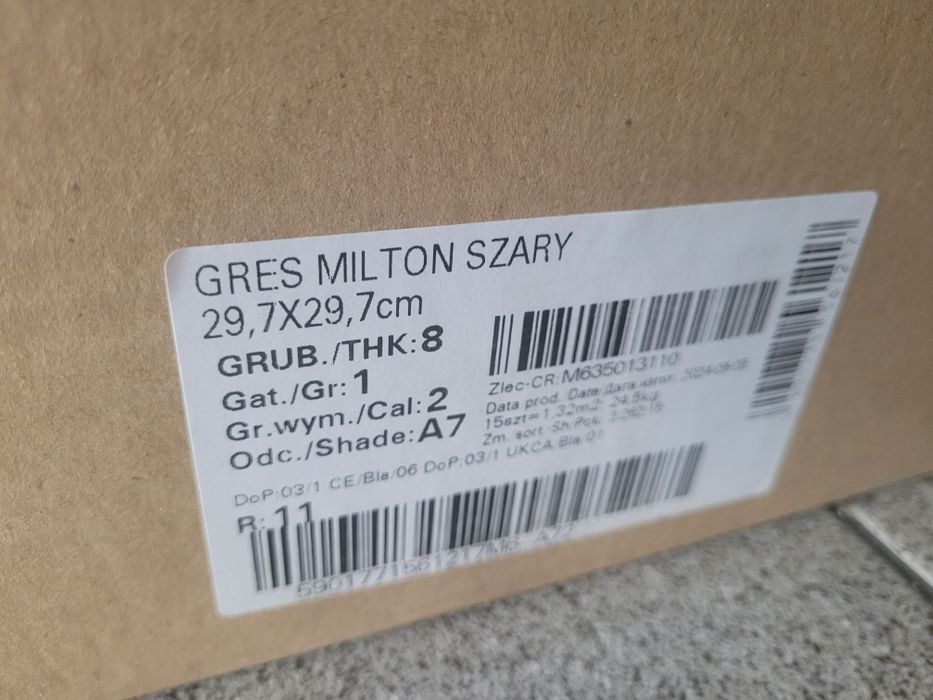 Gres szkliwiony milton grey szary 29.7 cm 2 opakowania nowe