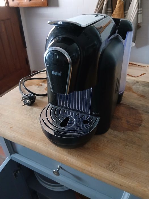 Máquina café Delta Q