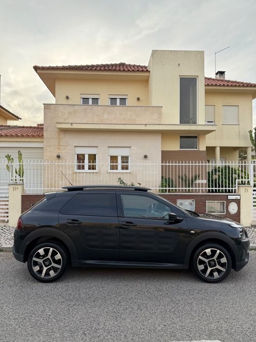 Citroen C4 Cactus 1.2 VTi Feel foto 3