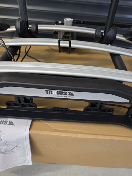 Bagażnik Taurus na 3 rowery Nowy Platforma na hak