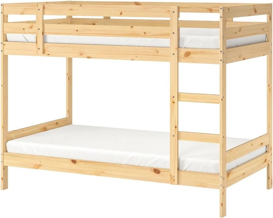 Beliche Ikea Pinho (kit com 2 colchões) Como Novo
