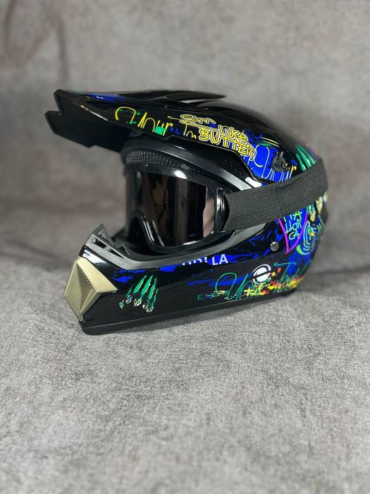 Кросовий шолом ендуро