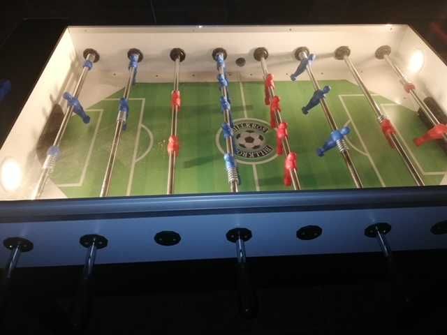 Automat maszyna na przekąski, batony , automat do napojów,