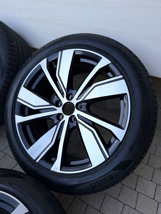 Оригінальні диски R20 5х108 Volvo XC40 XC40 Recharge C40 Recharge XC60 S60 V60 V90 XC70 S80