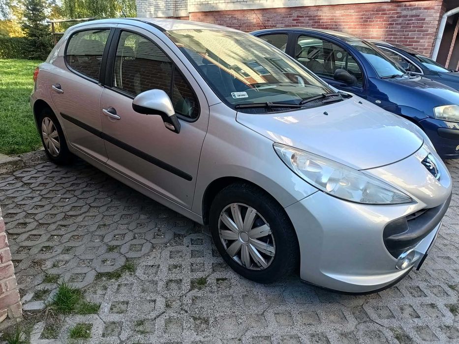 Peugeot 207